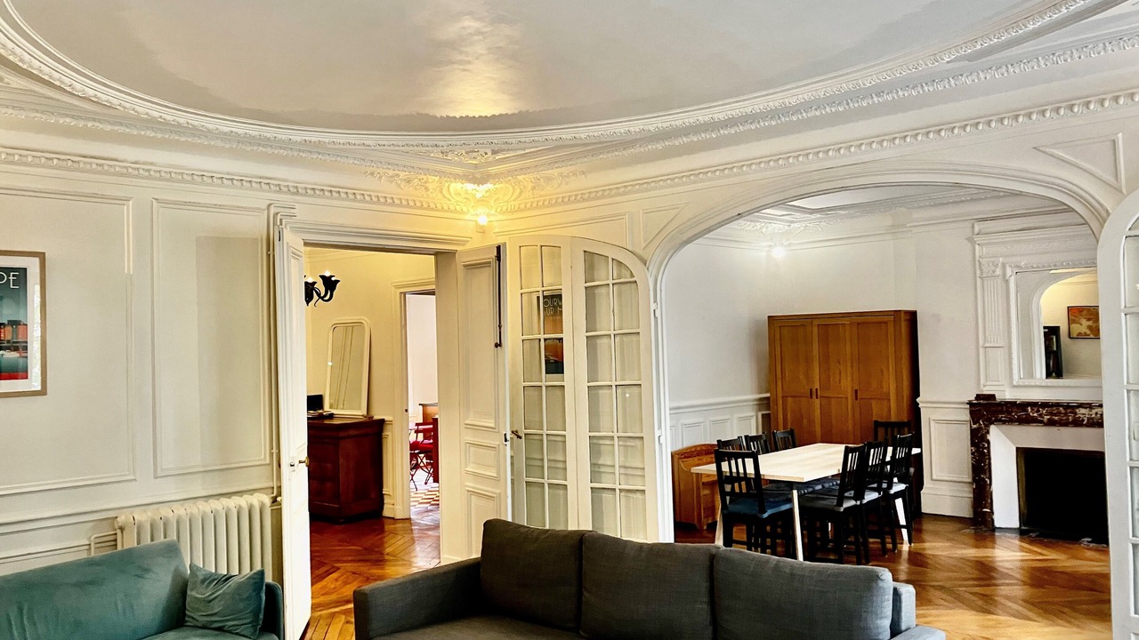 Photo of Livingroom in 18th Arrondissement