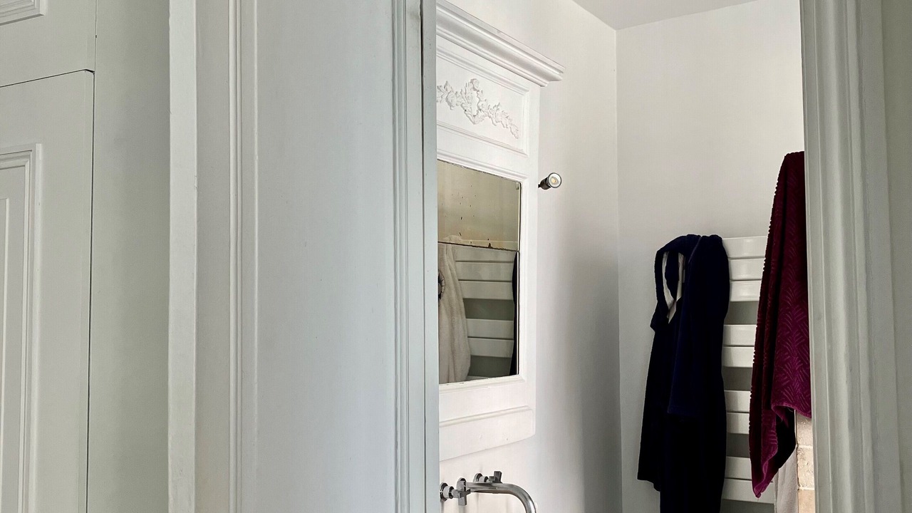Photo of Bathroom in 18th Arrondissement