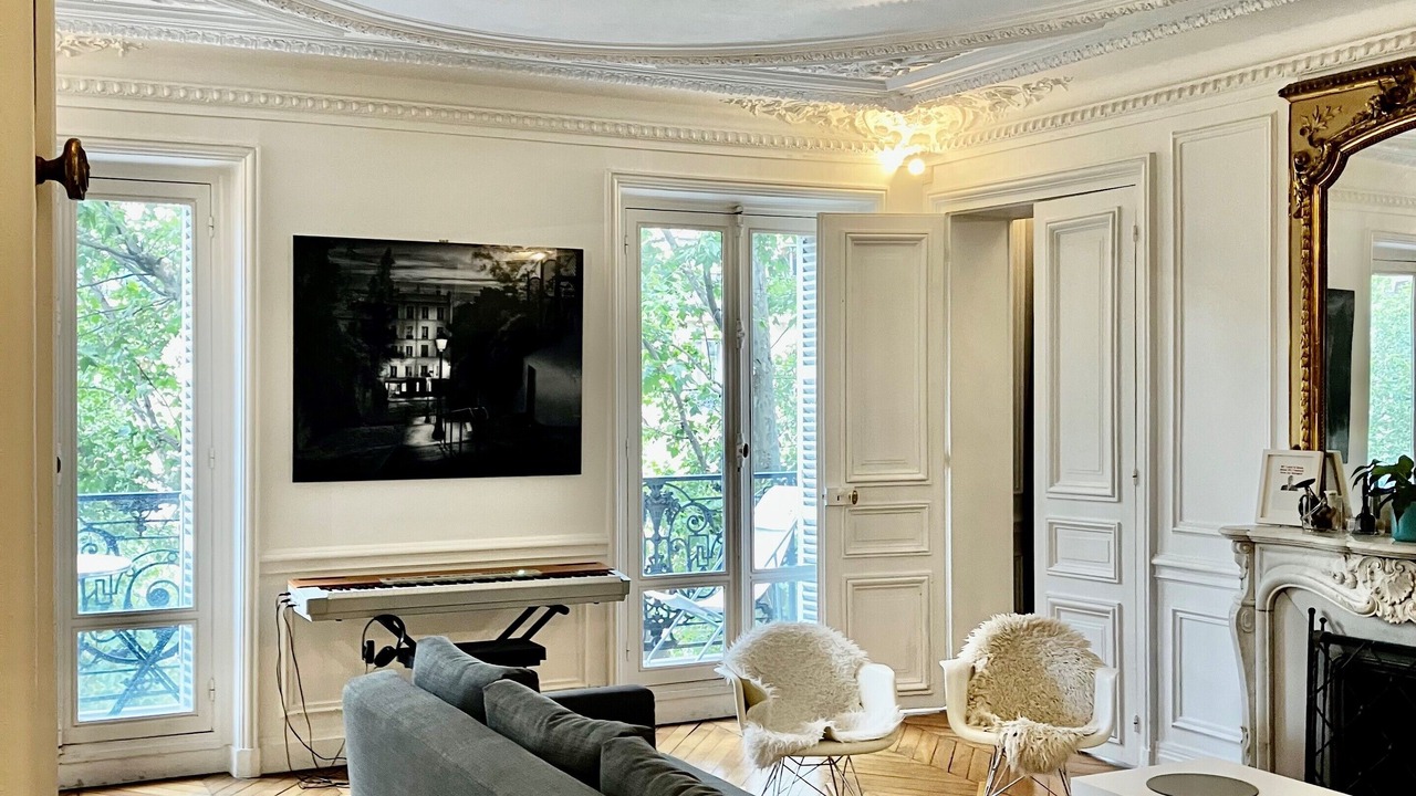 Photo of Livingroom in 18th Arrondissement