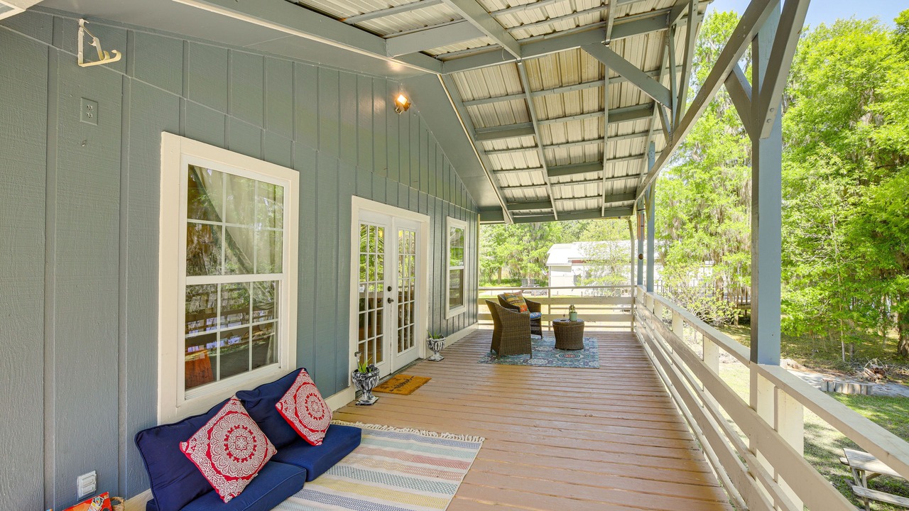 Photo of Patio Balcony in Votaw