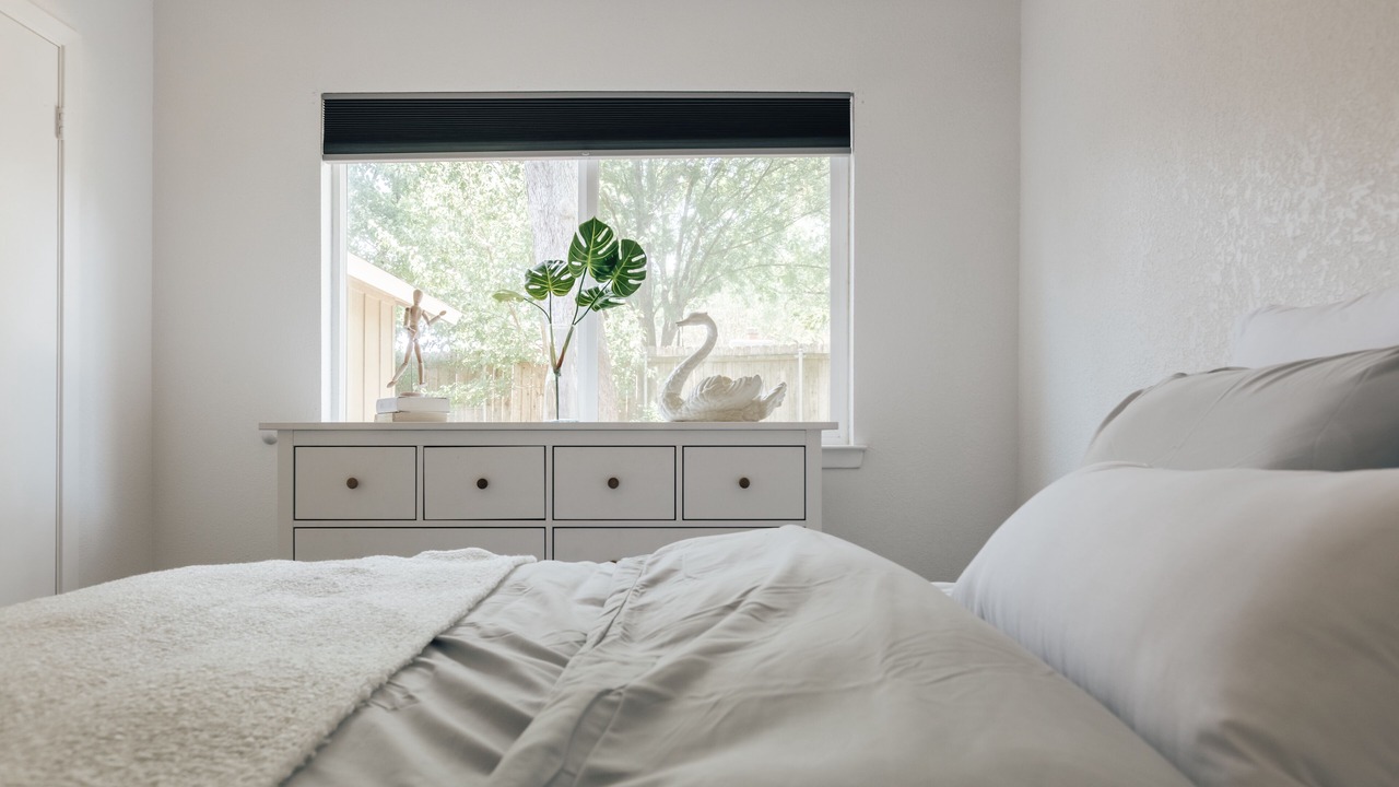 Photo of Bedroom in McNeil