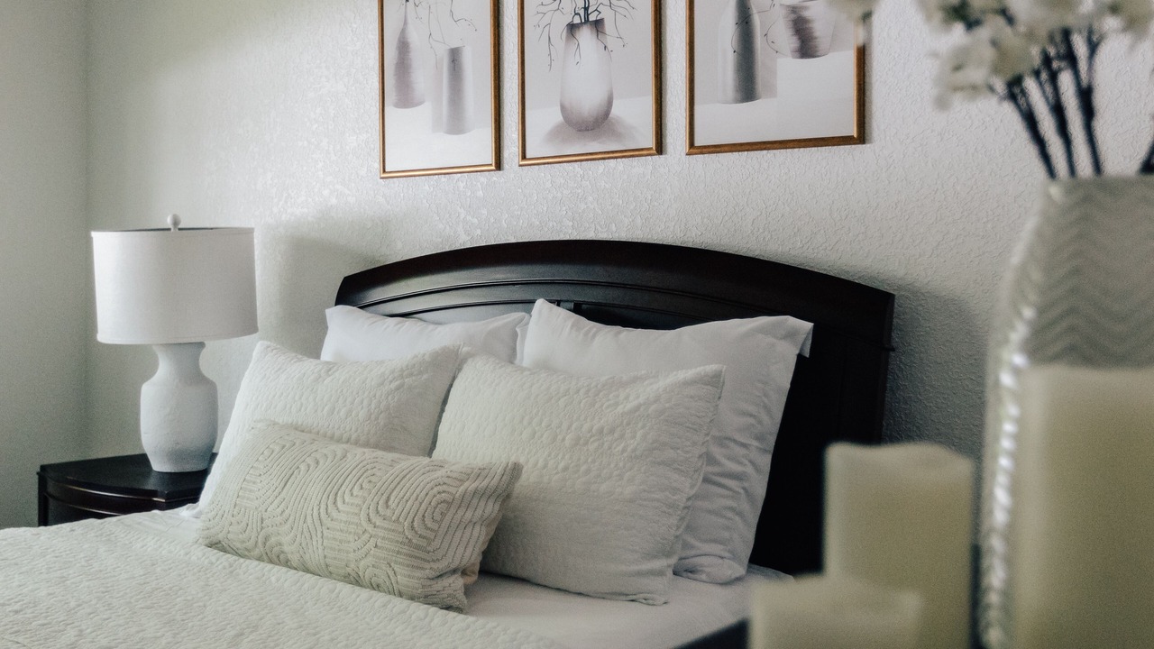 Photo of Bedroom in McNeil