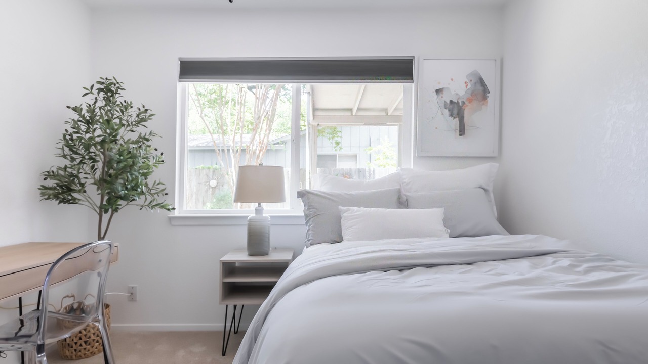 Photo of Bedroom in McNeil