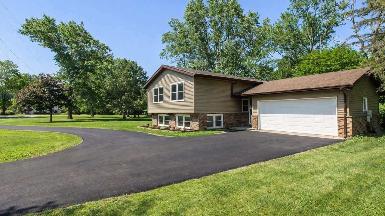 Photo of Outdoor in Matteson