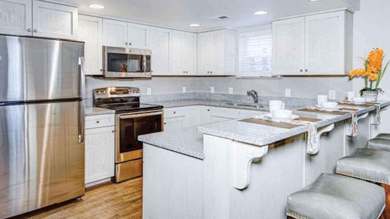 Photo of Kitchen in Sea Scape
