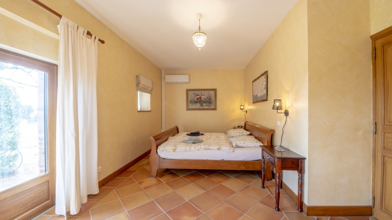 Photo of Bedroom in Monclar-de-Quercy