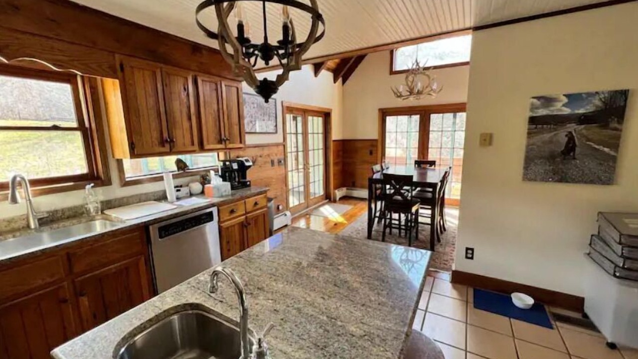Photo of Kitchen in Edray