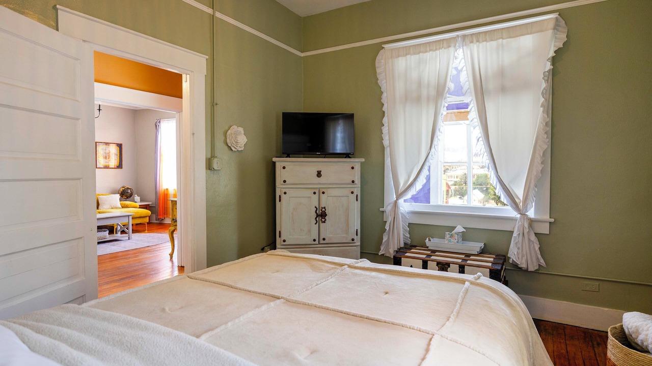 Photo of Bedroom in Bisbee