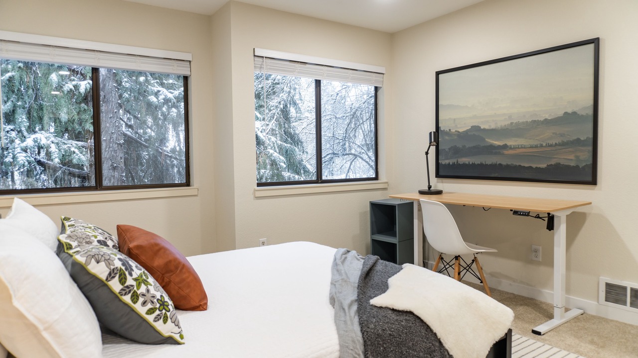 Photo of Bedroom in Northwest Bellevue