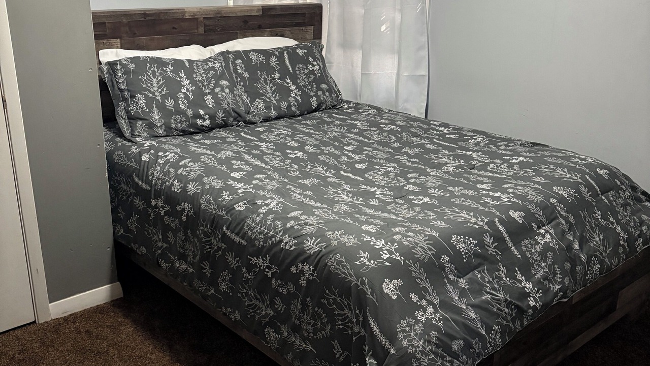 Photo of Bedroom in Waverly