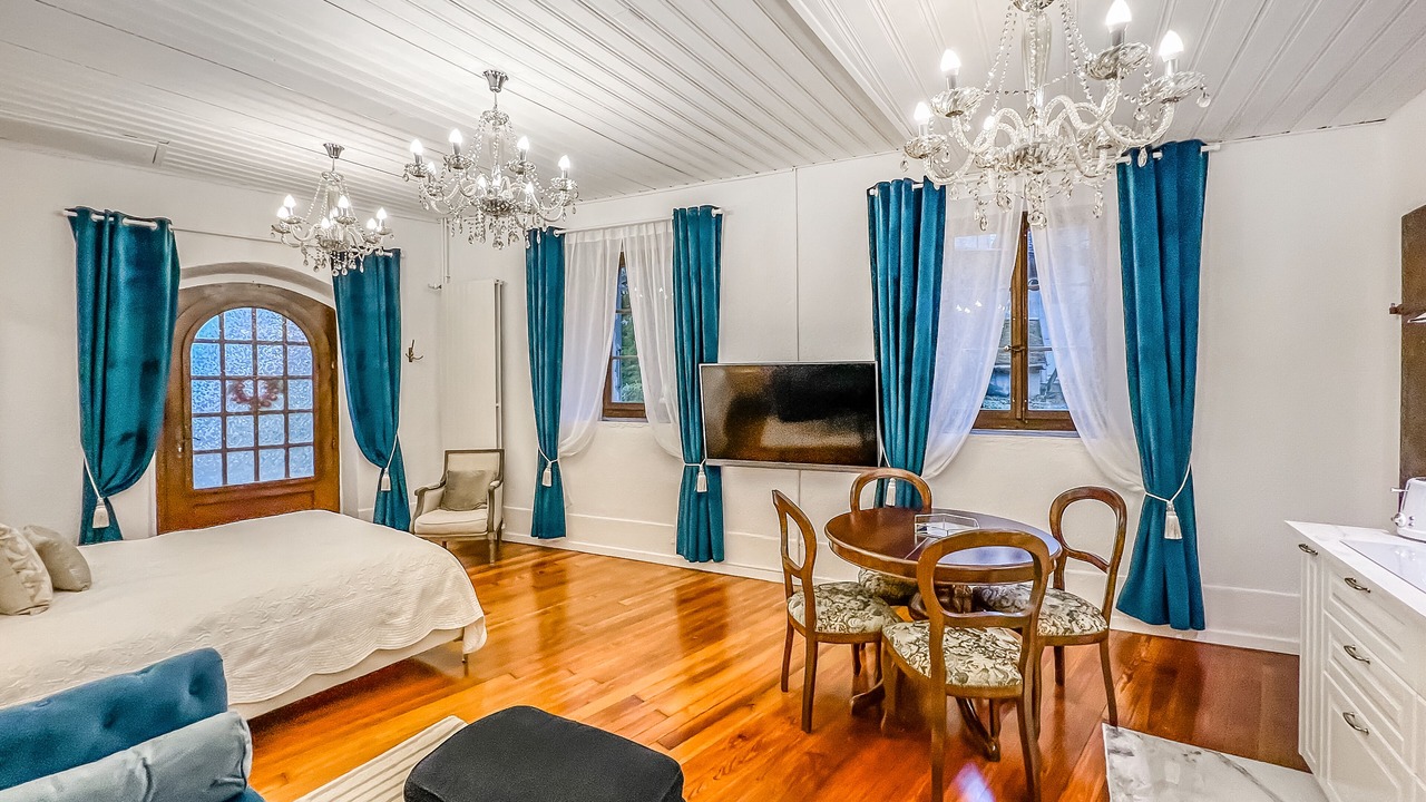 Photo of Bedroom in Montreux