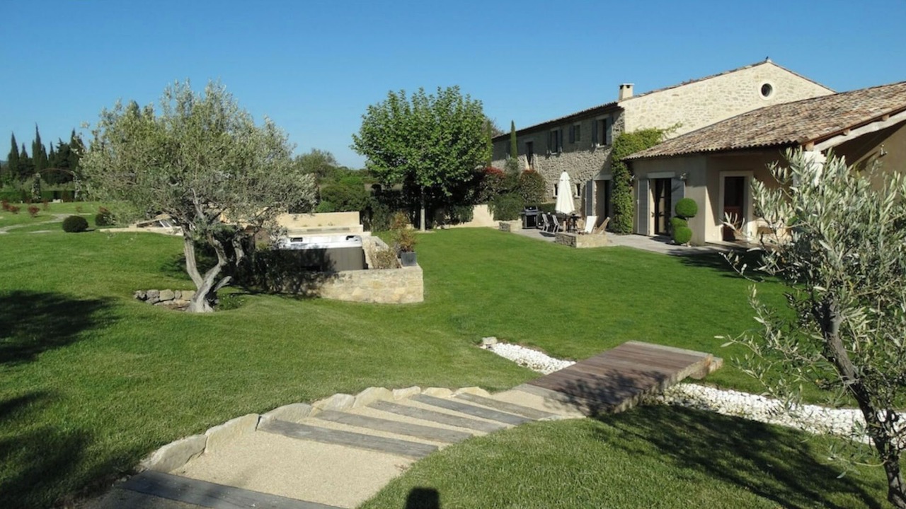 Photo of Outdoor in Cucuron