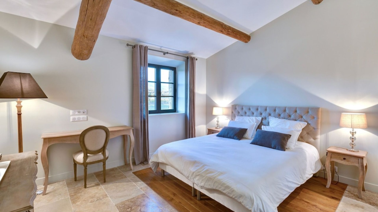 Photo of Bedroom in Cucuron