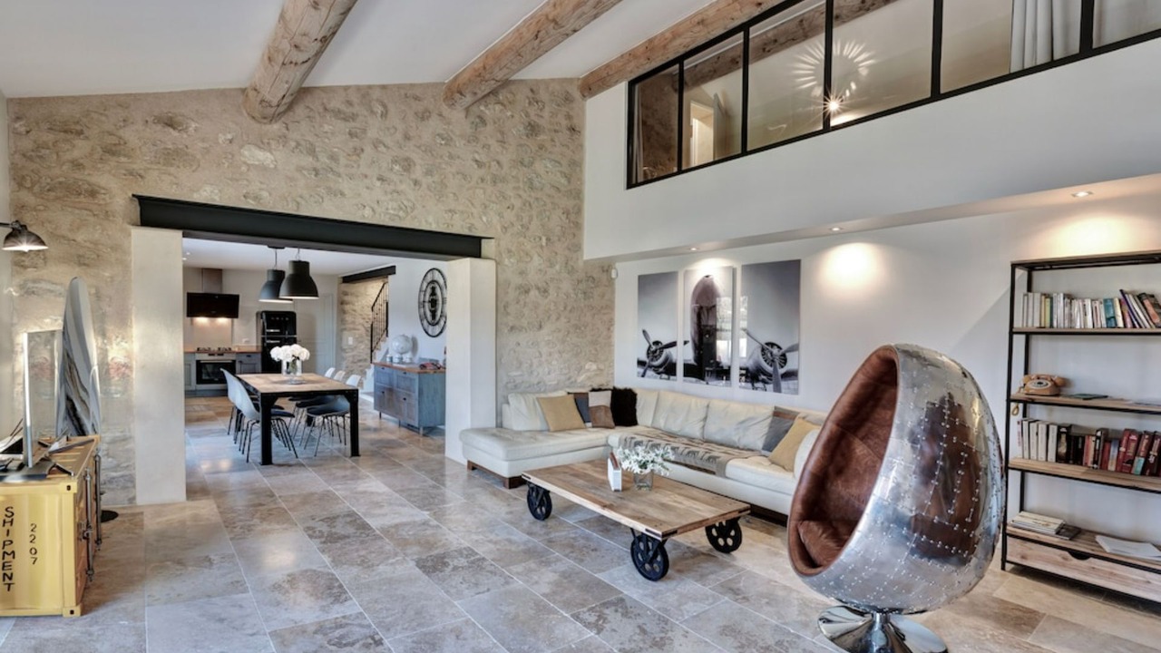 Photo of Livingroom in Cucuron