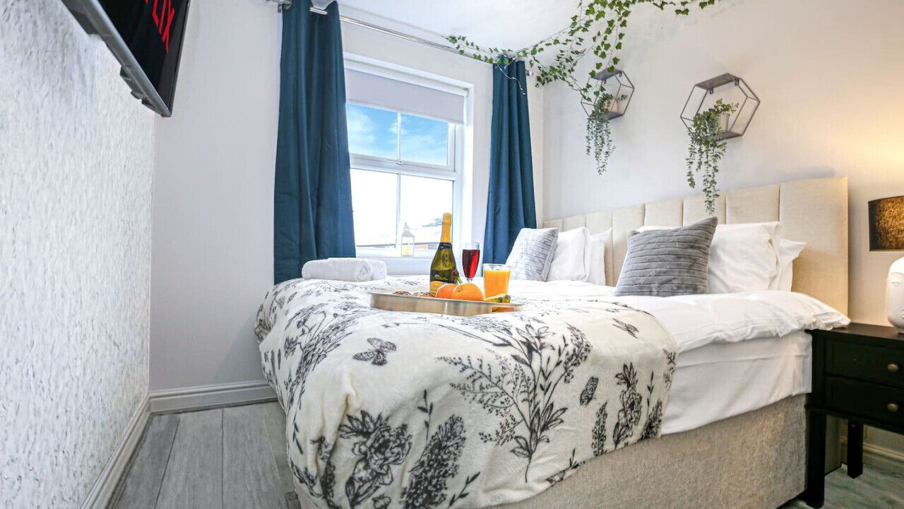 Photo of Others in Newport Pagnell