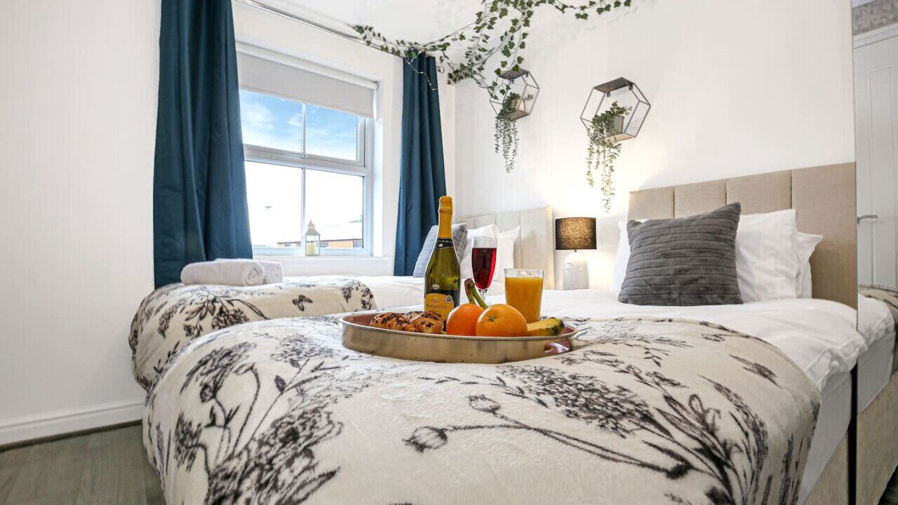 Photo of Others in Newport Pagnell