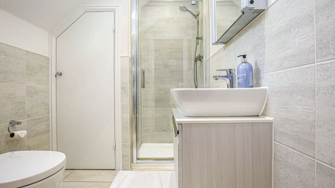 Photo of Others in Newport Pagnell