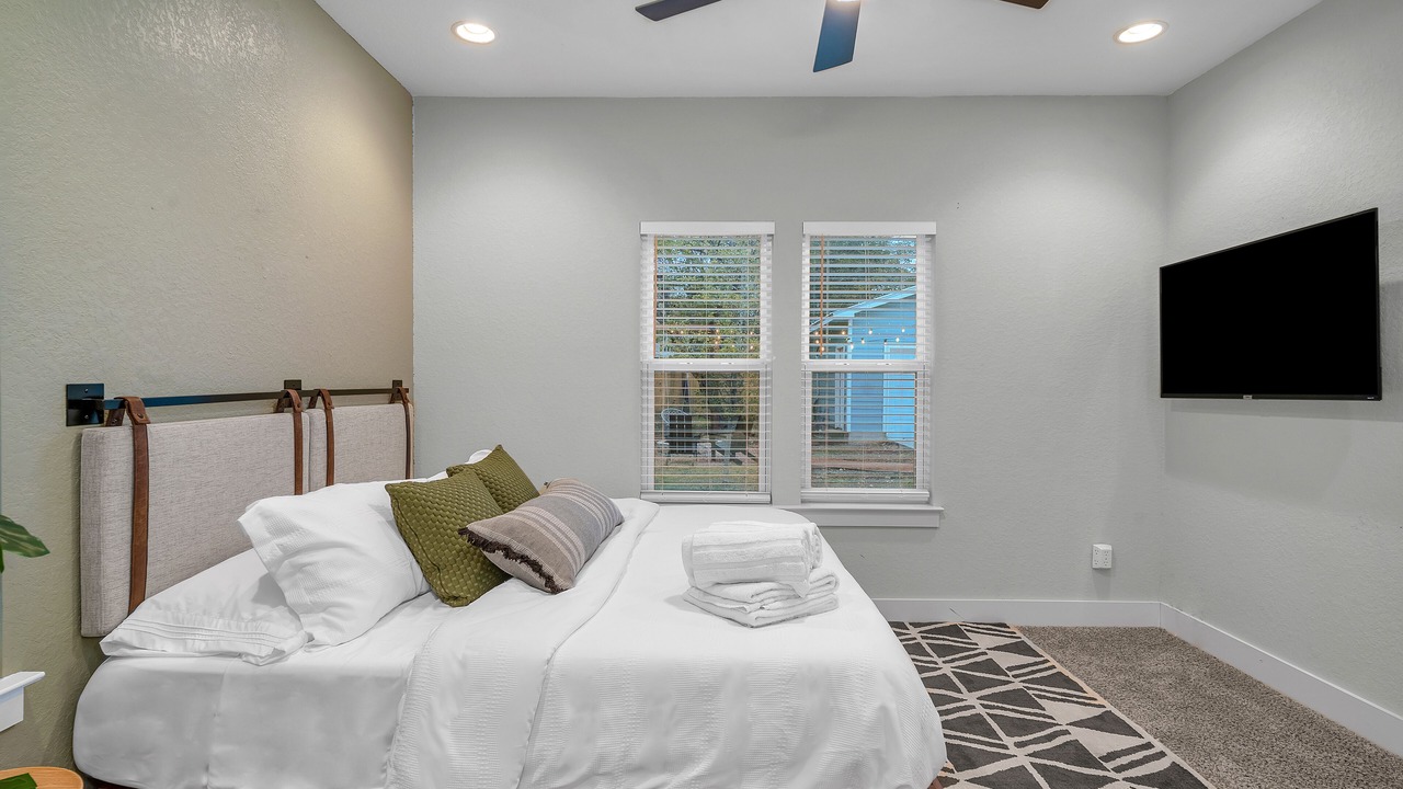Photo of Bedroom in Highland Park