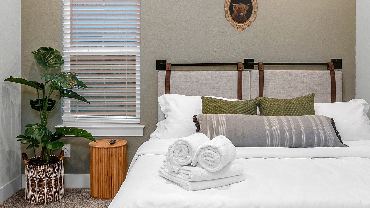 Photo of Bedroom in Highland Park