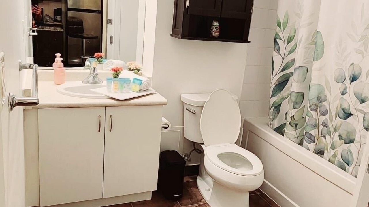 Photo of Bathroom in Niagara
