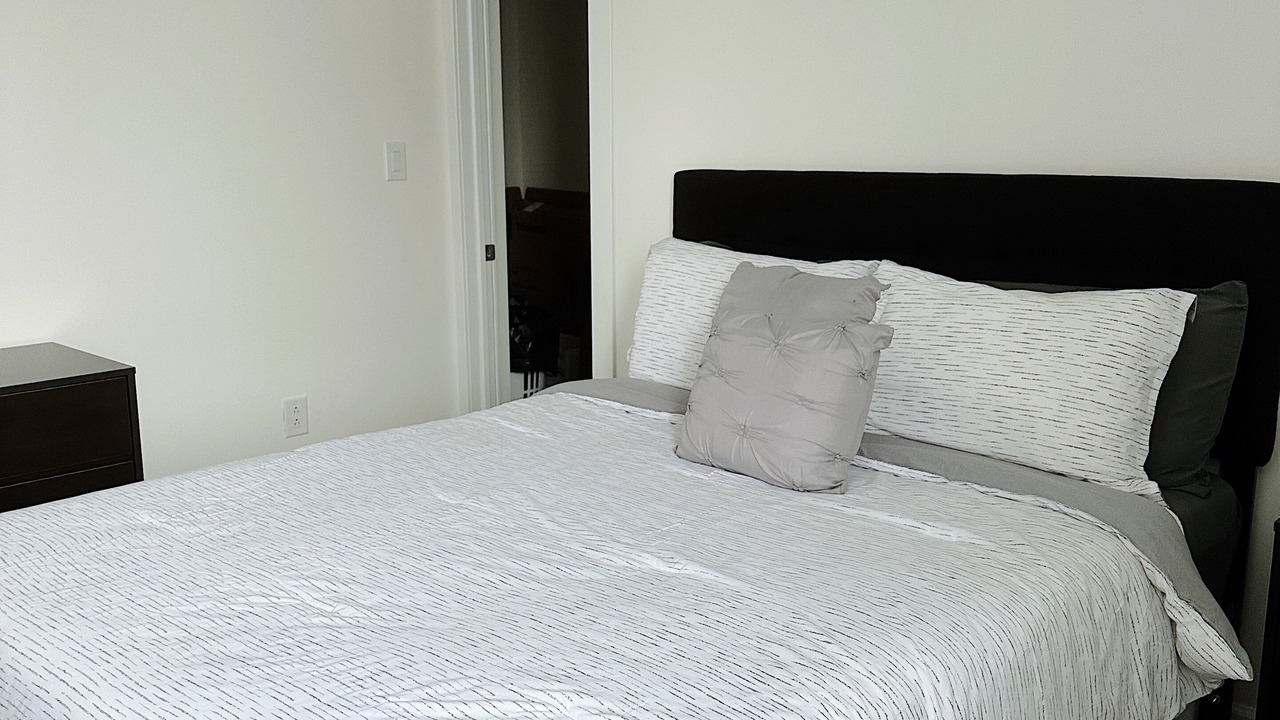 Photo of Bedroom in Whitesboro