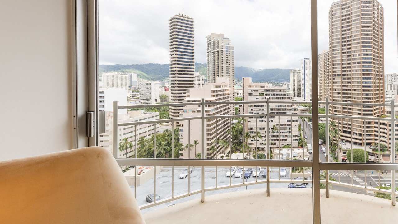 Photo of Patio Balcony in Waikiki