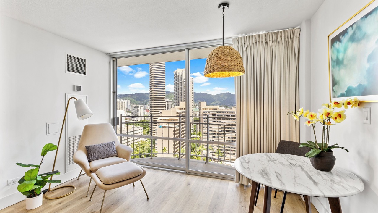 Photo of Bedroom in Waikiki