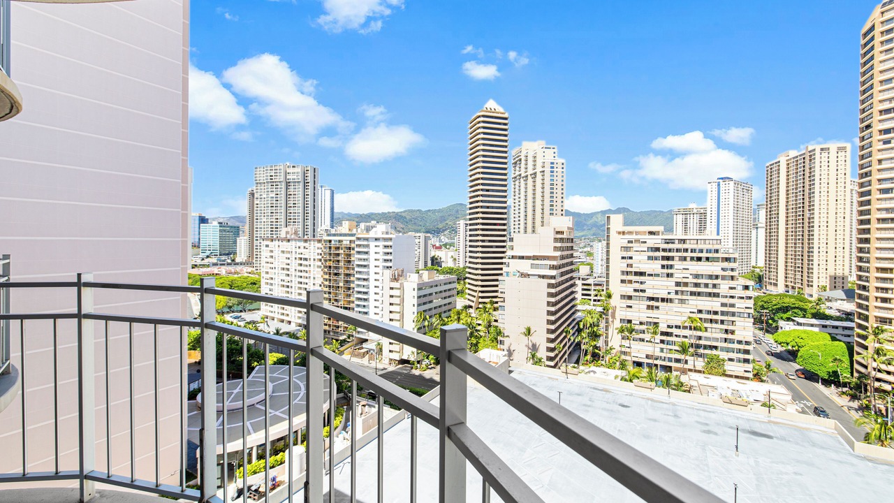 Photo of Patio Balcony in Waikiki