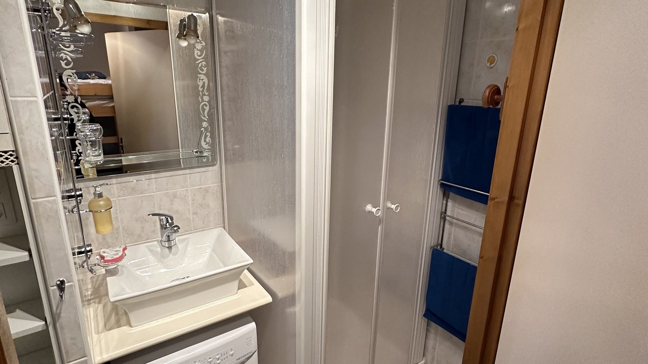 Photo of Bathroom in Les Carroz-d'Araches