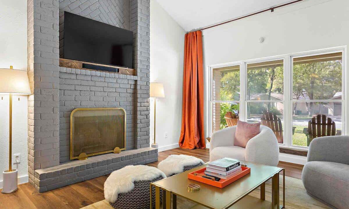 Photo of Livingroom in Round Rock