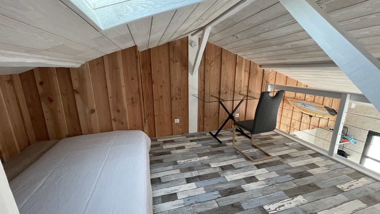 Photo of Bedroom in Gujan-Mestras