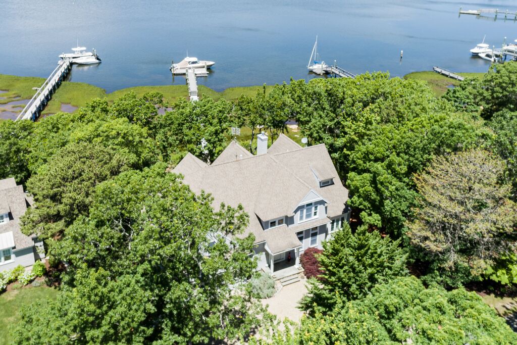 Photo of Outdoor in Little Neck Bay