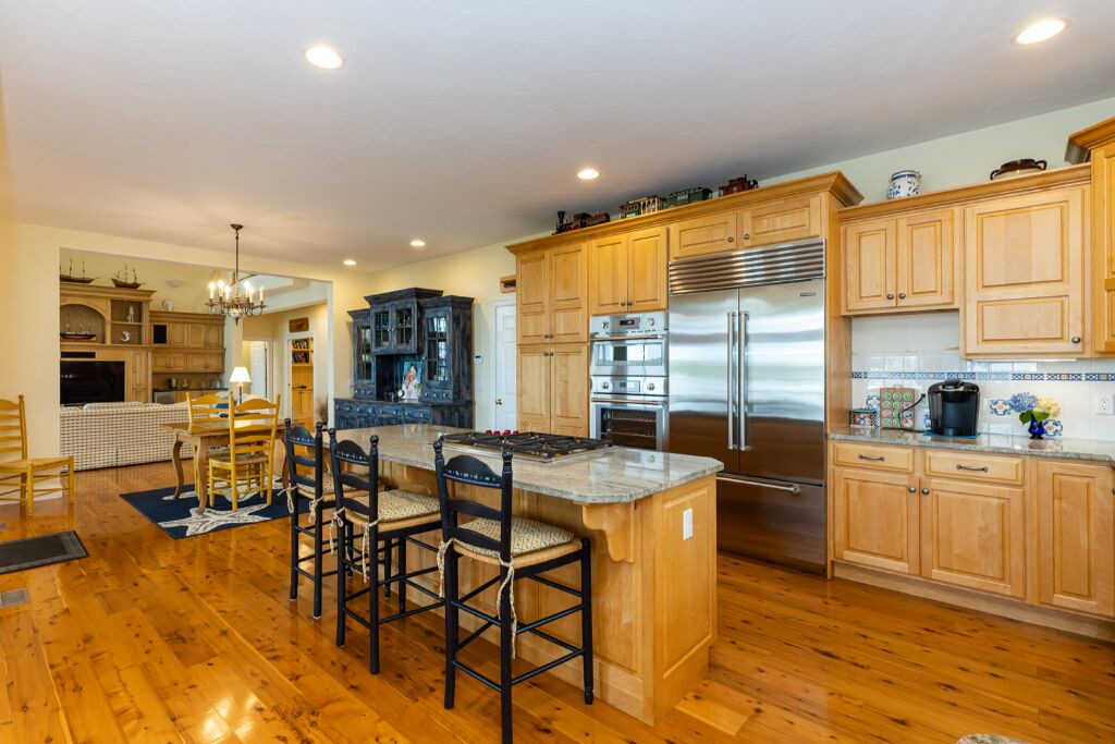 Photo of Kitchen in Little Neck Bay