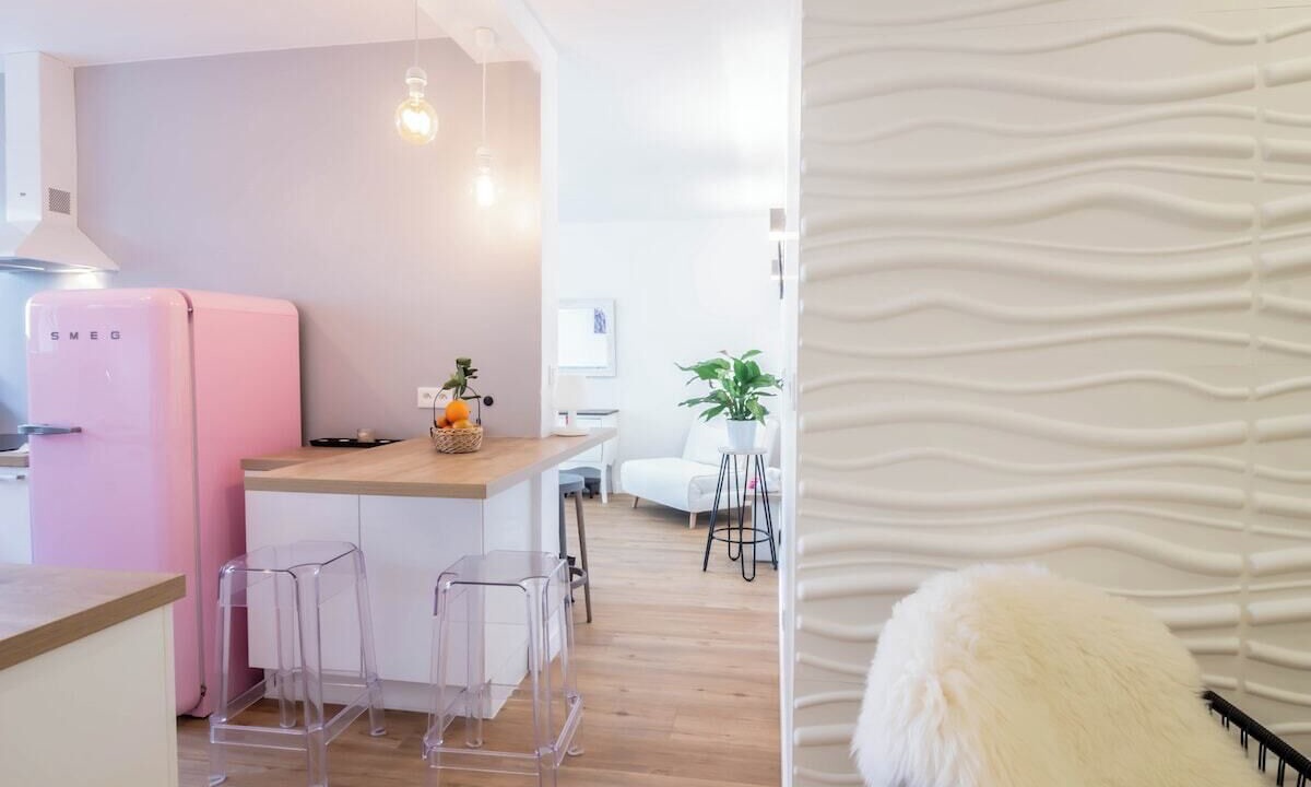 Photo of Others in Annecy