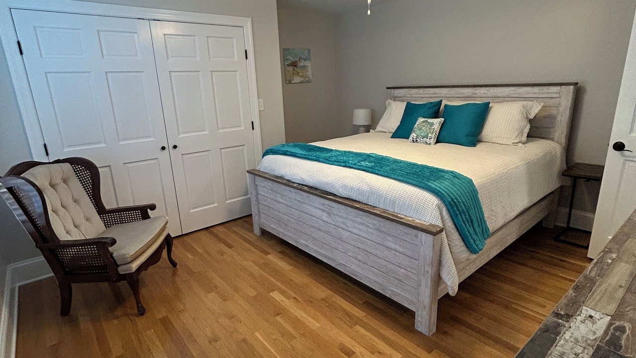 Photo of Bedroom in Marion Station