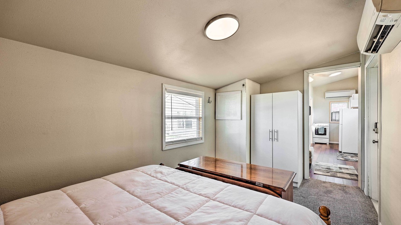 Photo of Bedroom in Rogers