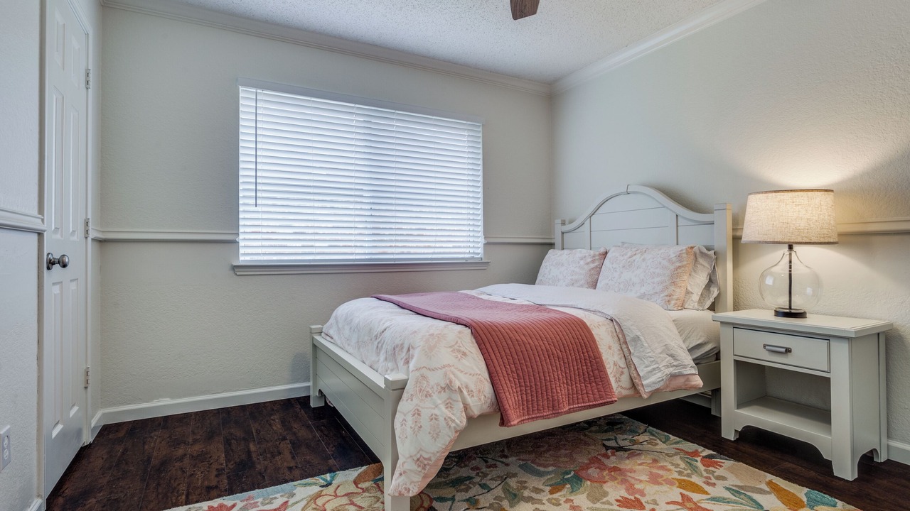 Photo of Bedroom in Allen