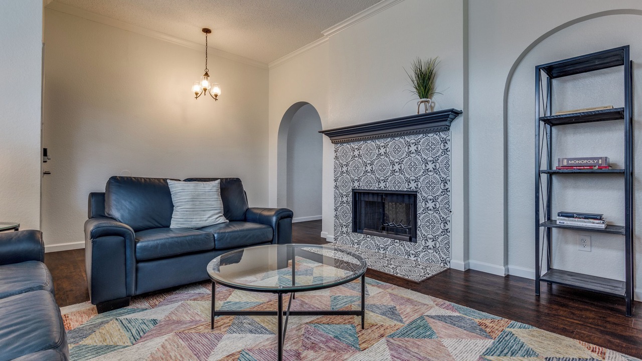 Photo of Livingroom in Allen