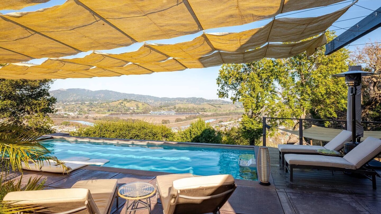 Photo of Outdoor in Santa Venetia