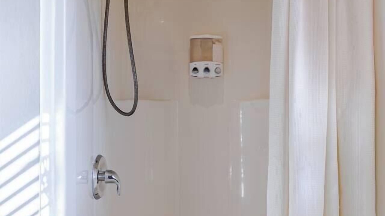 Photo of Bathroom in Santa Venetia