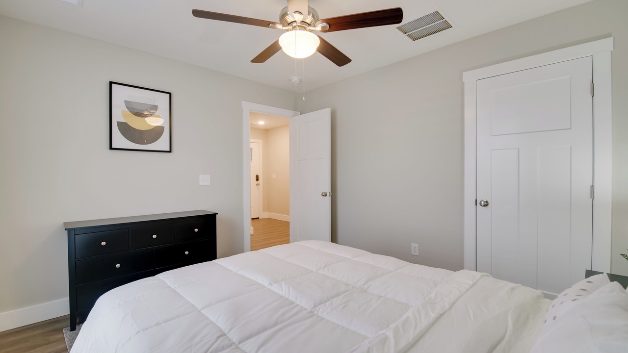 Photo of Bedroom in Ozark