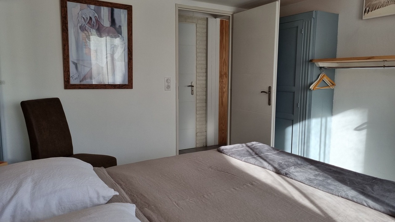 Photo of Bedroom in Gujan-Mestras