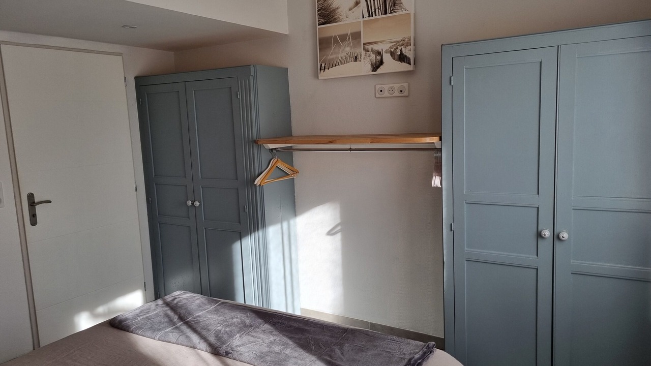Photo of Bedroom in Gujan-Mestras