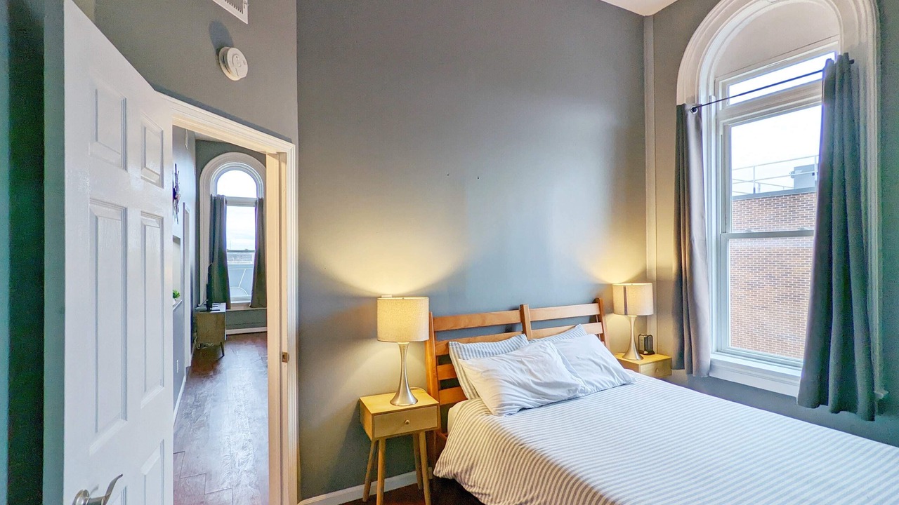 Photo of Bedroom in Bay City