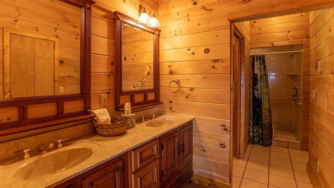 Photo of Bathroom in Elk Park