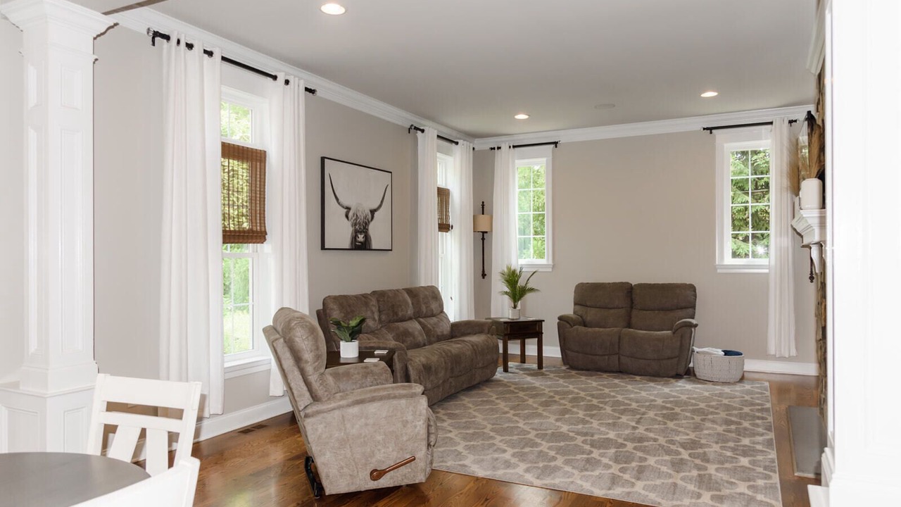 Photo of Livingroom in Gap