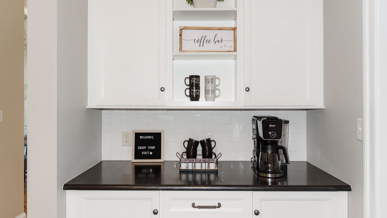 Photo of Others in Gap