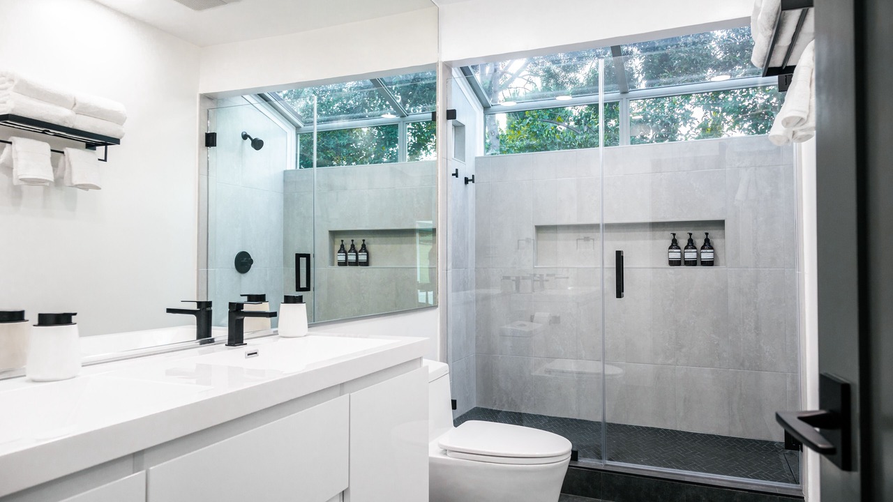 Photo of Bathroom in Southwest Anaheim