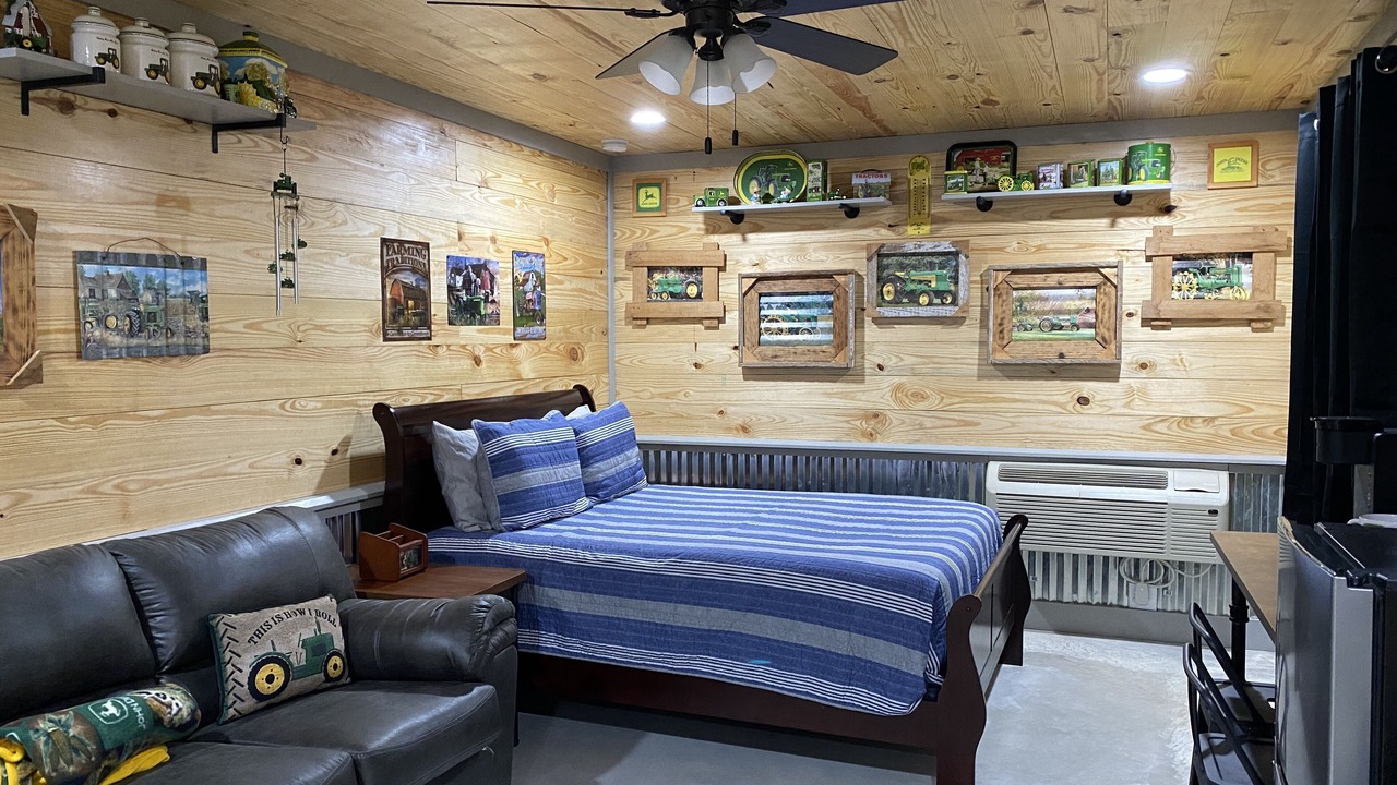 Photo of Bedroom in Caldwell