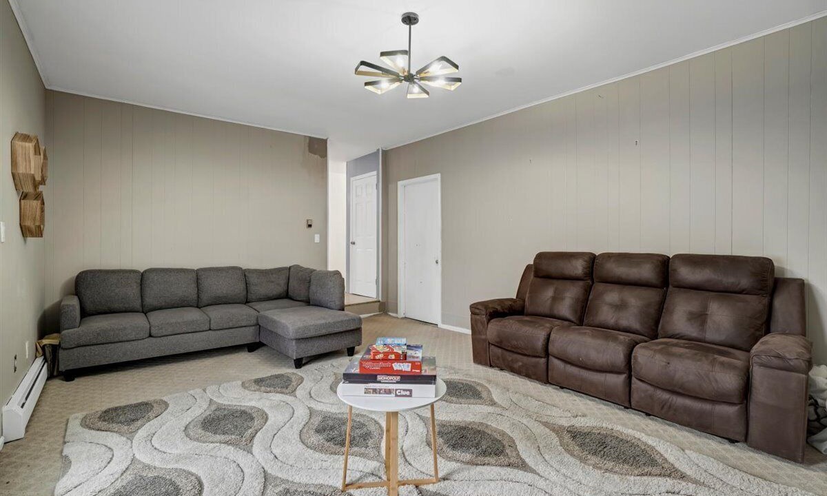 Photo of Livingroom in South Blooming Grove